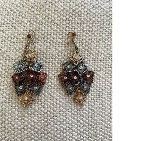 CHANDELIER EARRINGS - Picture 1 of 4